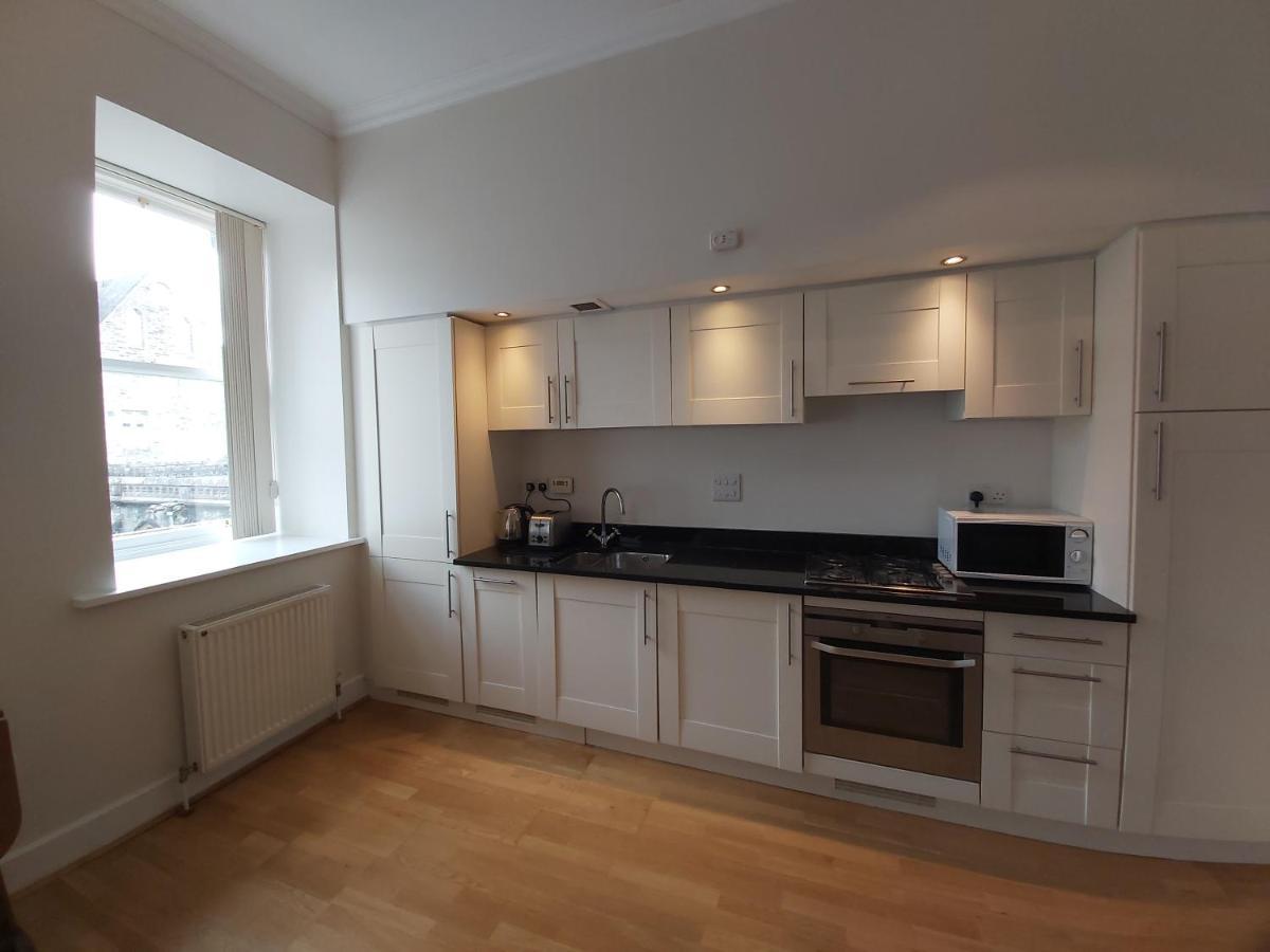 Moat House - Highland Club Apartment Форт Аугустус Екстериор снимка